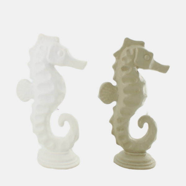 Seepferdchen auf Sockel aus Polyresin - in zwei Farben