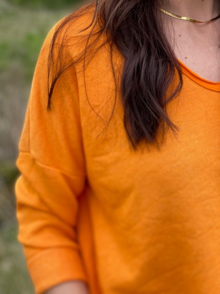 Basic Shirt mit V-Ausschnitt in orange