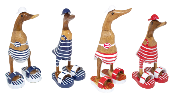 Bambusfigur Ente klein mit Badelatschen und Cap blau/rot in vier Ausführungen