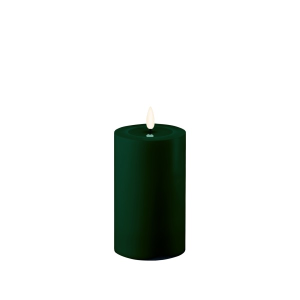 Deluxe Homeart Outdoor-Stumpenkerze dunkelgrün D7,5xH12,5cm